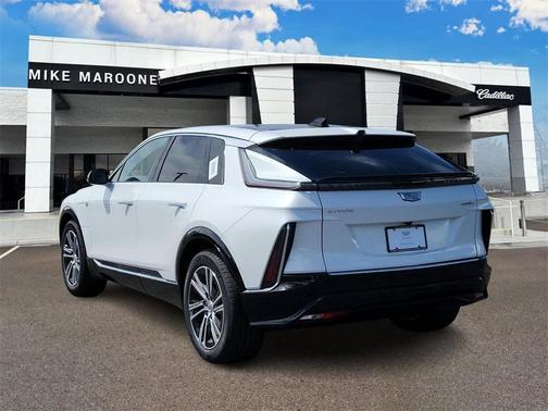 2025 Cadillac LYRIQ Luxury