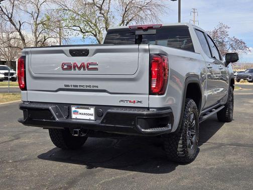 2024 GMC Sierra 1500 AT4X