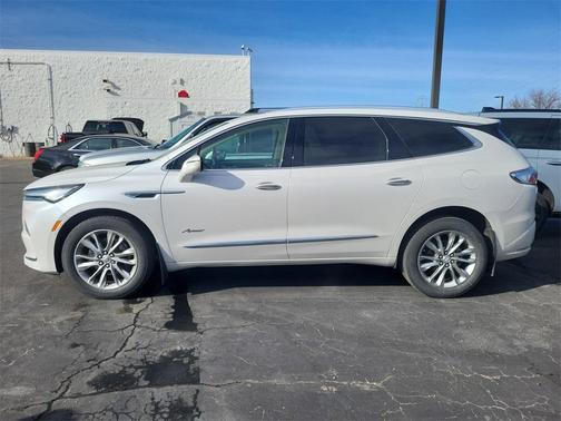 2023 Buick Enclave Avenir