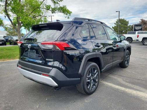 2023 Toyota RAV4 Adventure