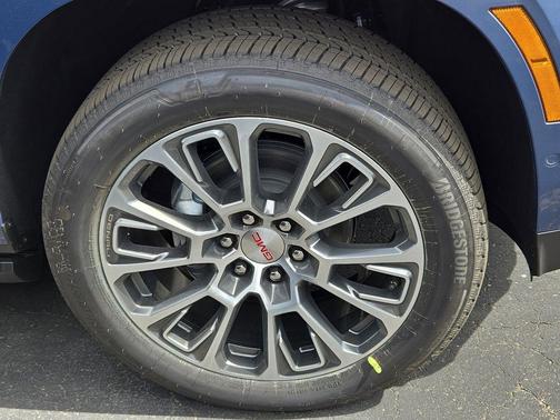 Metallic 2026 GMC Yukon Denali