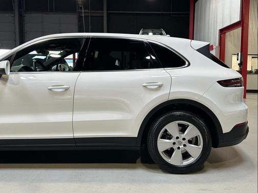 2019 Porsche Cayenne Cayenne