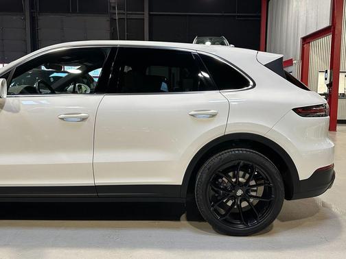 2019 Porsche Cayenne Cayenne