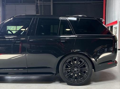 2023 Land Rover Range Rover Autobiography