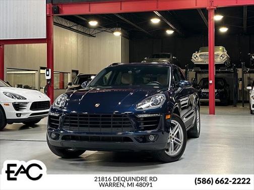 2017 Porsche Macan Base
