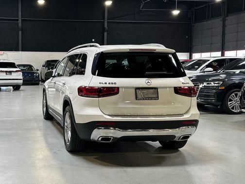 2021 Mercedes-Benz GLB 250 4MATIC