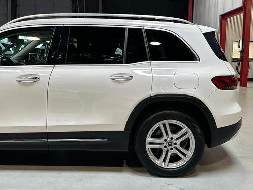 2021 Mercedes-Benz GLB 250 4MATIC