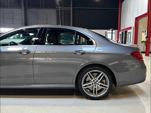 2018 Mercedes-Benz E-Class 4MATIC