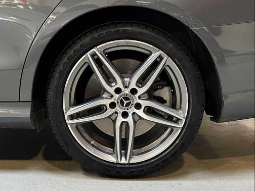 2018 Mercedes-Benz E-Class 4MATIC