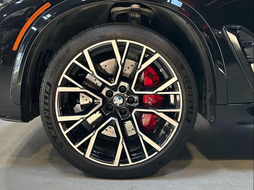 2022 BMW X5 M Base