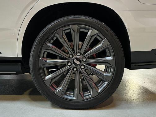 2025 Cadillac Escalade V-Series