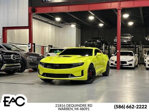 2021 Chevrolet Camaro RWD Coupe LT1