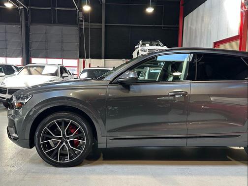 2019 Audi Q8 3.0T Premium Plus