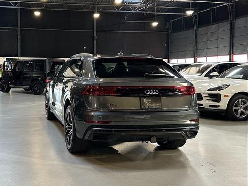 2019 Audi Q8 3.0T Premium Plus