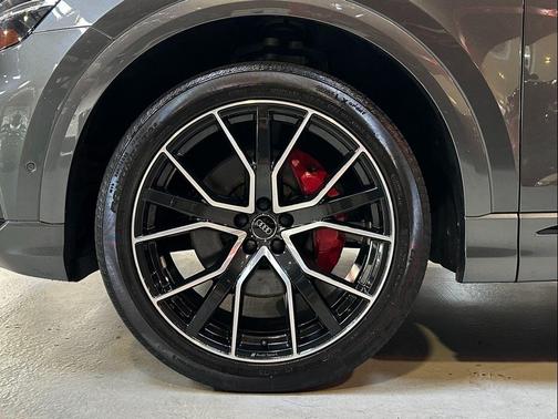 2019 Audi Q8 3.0T Premium Plus