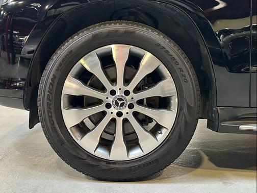 2018 Mercedes-Benz GLS 450 4MATIC