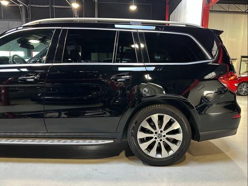 2018 Mercedes-Benz GLS 450 4MATIC