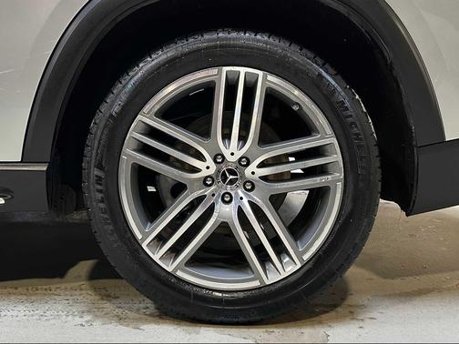 2020 Mercedes-Benz GLS 450 4MATIC