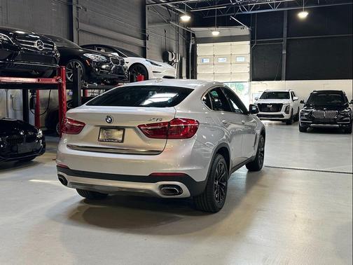 2018 BMW X6 xDrive35i