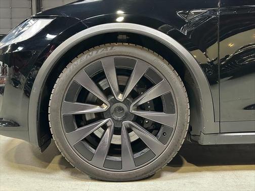 2022 Tesla Model X Plaid Tri Motor All-Wheel Drive