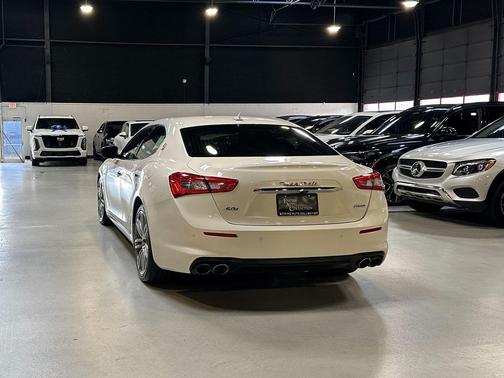 2019 Maserati Ghibli S Q4
