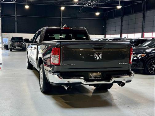 Granite Crystal Metallic Clearcoat 2021 RAM 1500 Big Horn/Lone Star