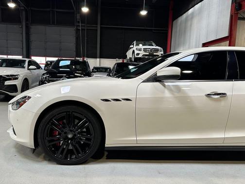 2017 Maserati Ghibli S Q4