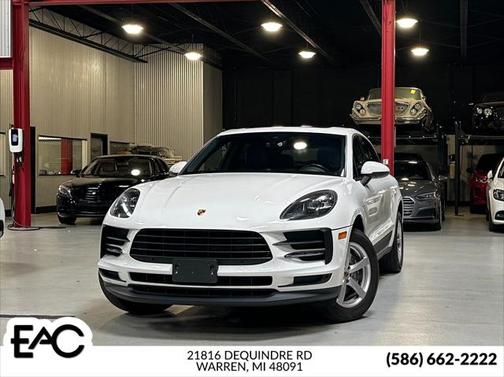 2021 Porsche Macan Base