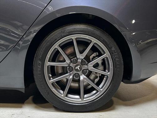 2018 Tesla Model 3 Performance