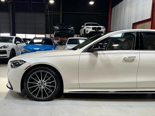 2022 Mercedes-Benz S-Class 4MATIC
