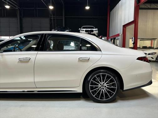 2022 Mercedes-Benz S-Class 4MATIC