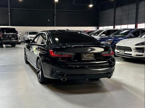 2019 BMW 330 xDrive