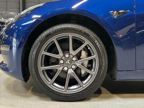 2020 Tesla Model 3 Standard Range