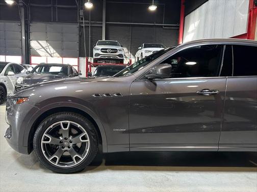 2018 Maserati Levante GranLusso