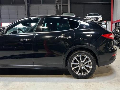 2017 Maserati Levante Base