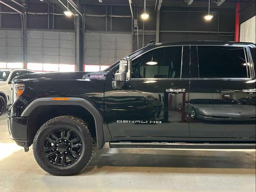 2023 GMC Sierra 2500 Denali