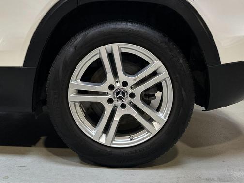 2021 Mercedes-Benz GLB 250 4MATIC