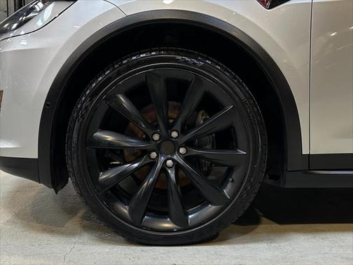 2018 Tesla Model X 75D
