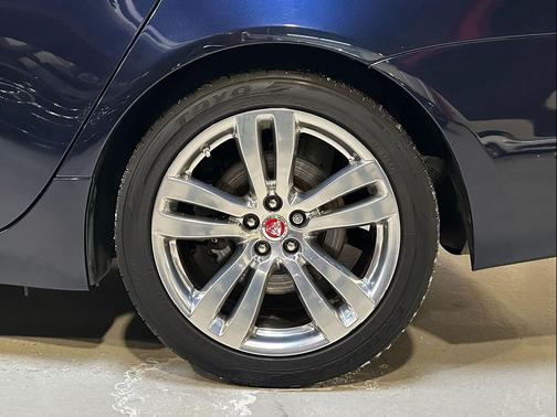 2017 Jaguar XJ XJL Portfolio