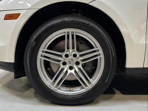 2019 Porsche Macan S