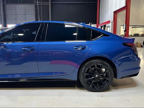 2022 Cadillac CT5 Sport