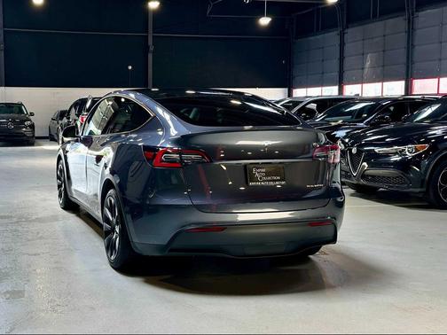 GREY 2021 Tesla Model Y Long Range Dual Motor All-Wheel Drive