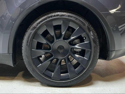 GREY 2021 Tesla Model Y Long Range Dual Motor All-Wheel Drive