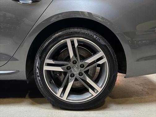 2017 Audi A4 2.0T Premium Plus
