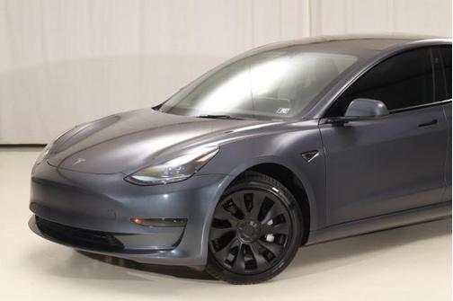 2023 Tesla Model 3 Standard Range