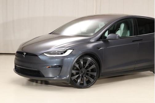 2023 Tesla Model X Standard Range
