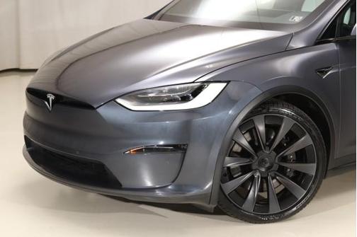 2023 Tesla Model X Standard Range