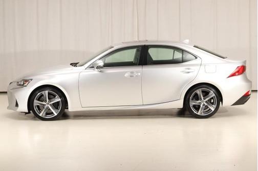 2019 Lexus IS 300 Base