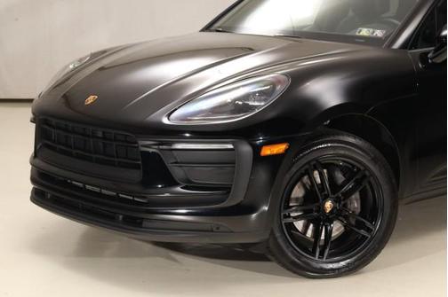 2022 Porsche Macan 