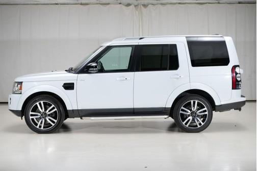 2016 Land Rover LR4 Base